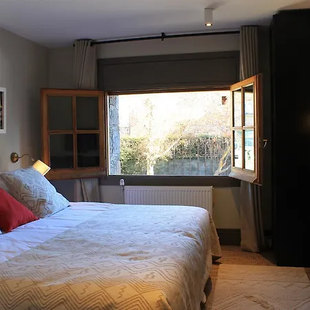 Beauty - Singular's 3* Llivia