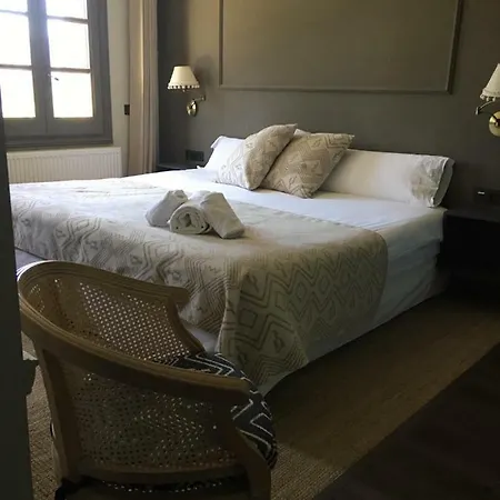 Hotel Beauty - Singular's